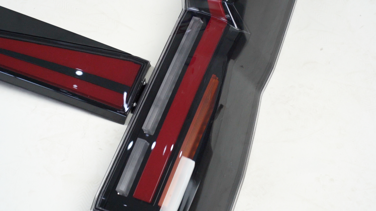 2011-2023 海狮尾灯