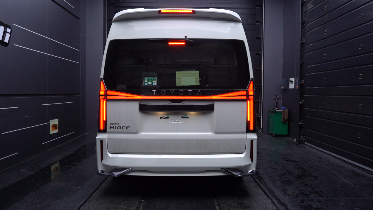 2011-2023 海狮尾灯